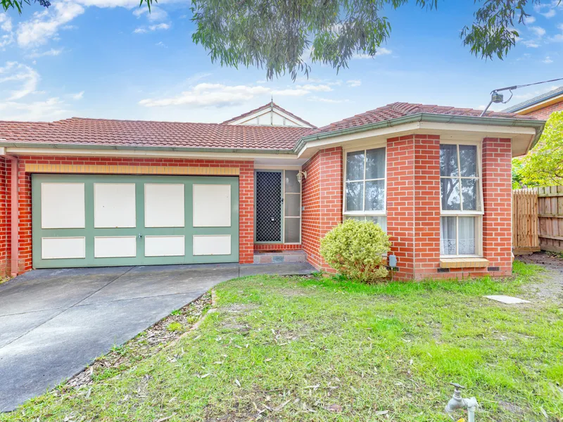 Bright and Spacious living