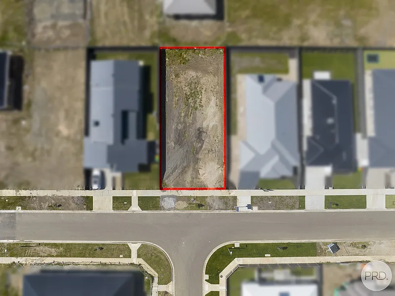 TITLED 560m2 Block In Lucas Grange