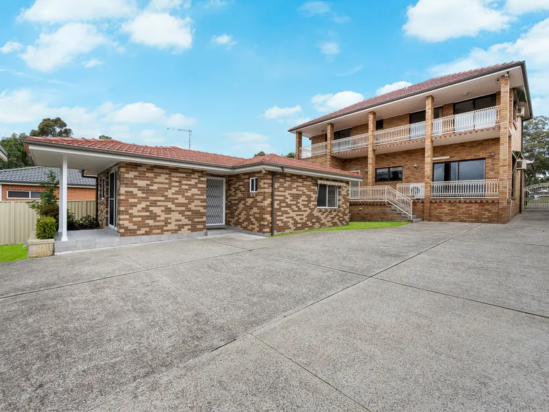 Expansive family home & luxury villa style granny flat