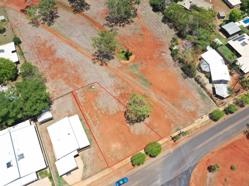 809m2 Block in Katherine East