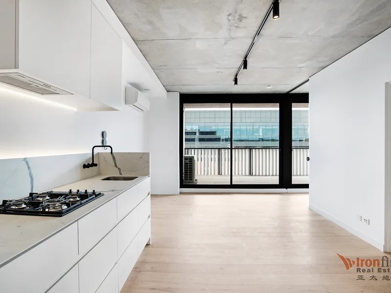 ***This stunning apartment is one you don’t want to miss***
