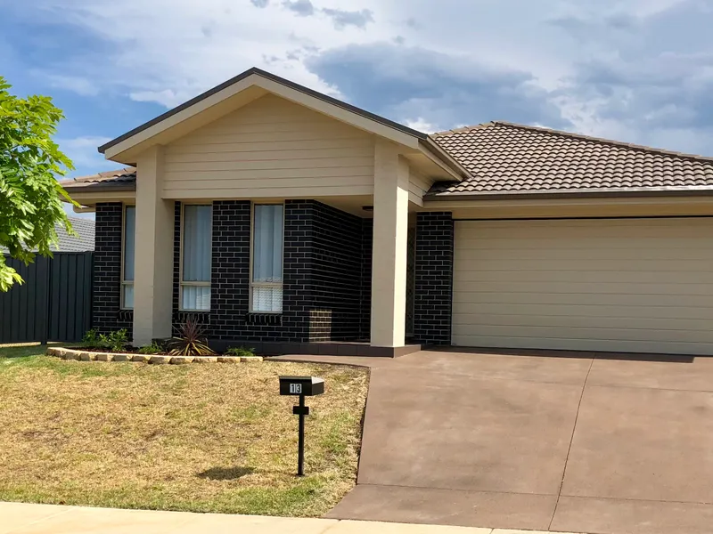 4 Bed 2 Bath Family Home