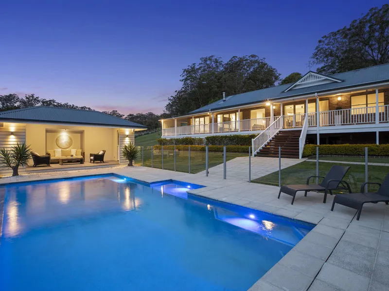 Luxury Acreage Oasis