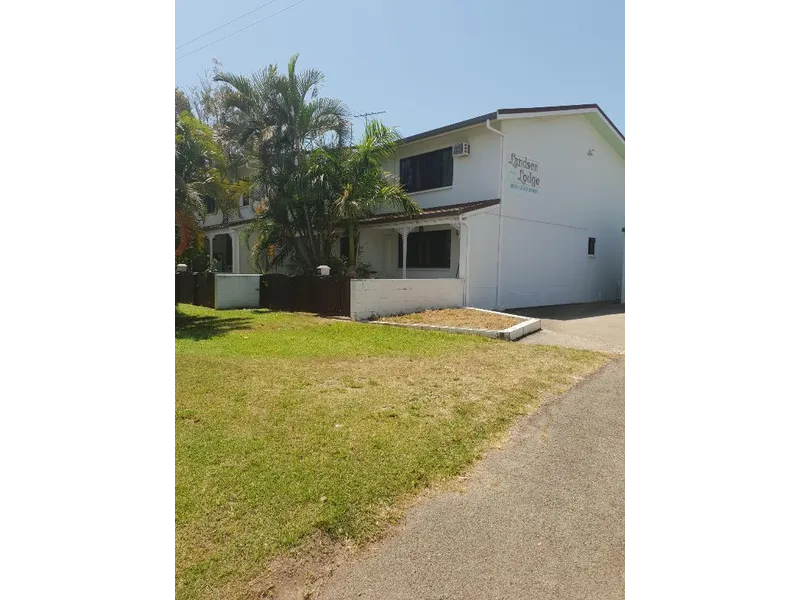 Townhouse in Railway Estate