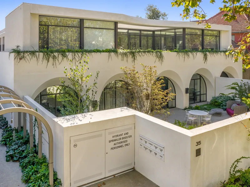Style and Space in the Heart of Armadale