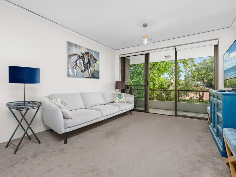 Fully Furnished 2 Bedroom Apartment for up to 3 Months lease