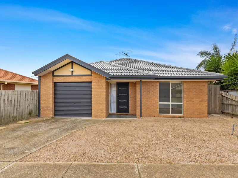 Stylish, Renovated & So Central!