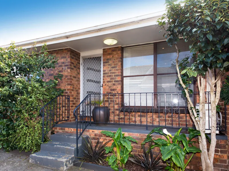 GREAT LOCATION | TWO BEDROOM | LOVELY UNIT