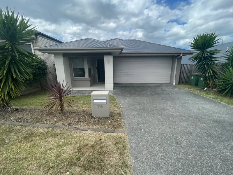 Great Family Home!!
