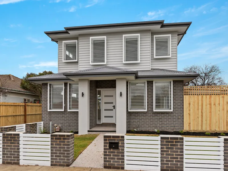 Brand New Two Bedroom Townhouse – Oakhill Estate