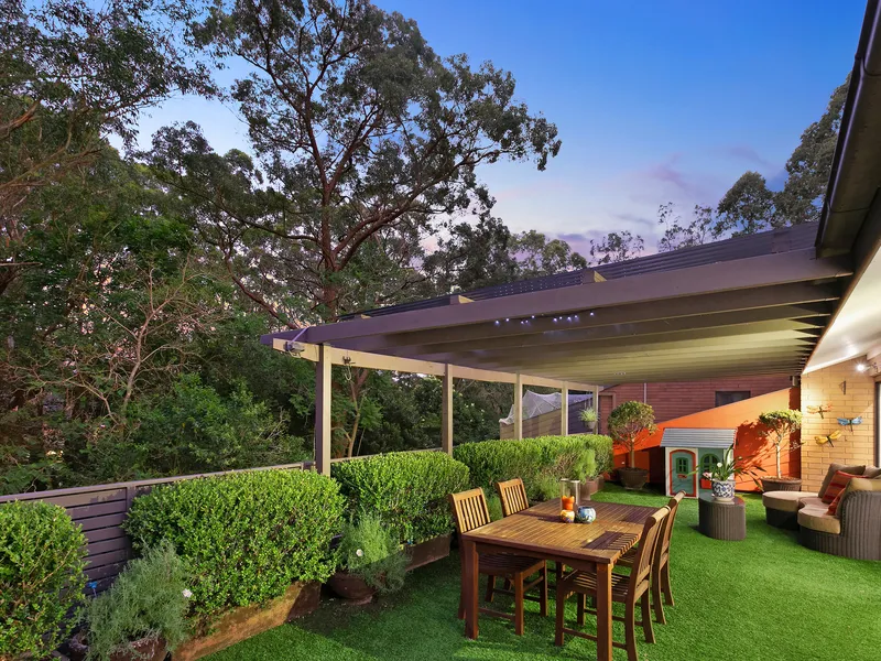 Contemporary home of tranquility and convenience