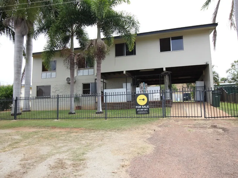 TWO STOREY HOME WITH LARGE POWERED SHED
