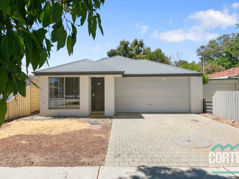 Contemporary and Low Maintenance 3-Bedroom Home
