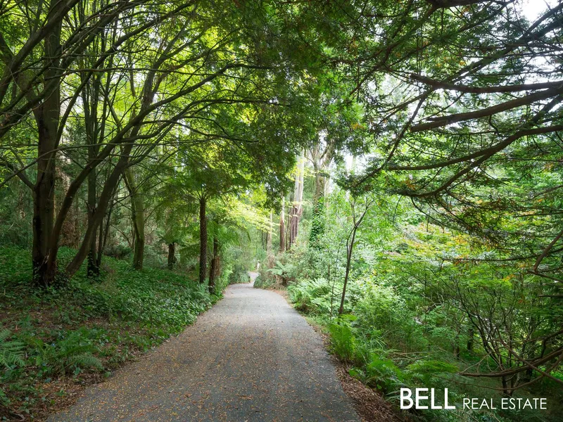VACANT LAND IN THE FABULOUS OLINDA.  **PLEASE EMAIL AGENTS FOR FURTHER INFORMATION **