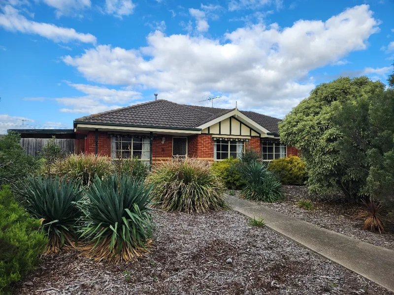 3 Bedroom Home - Court Location