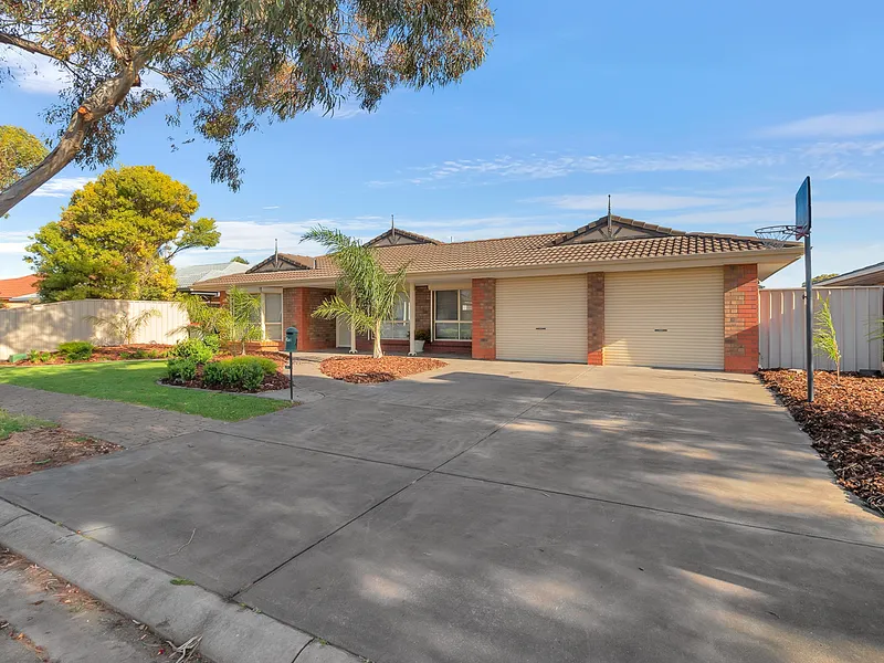 Ideal family home in the heart of Parafield Gardens!