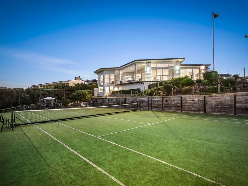 Grand Coastal Family Home With Tennis Court On 1,777 Square Metres