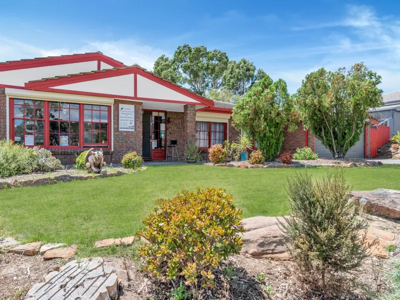 Family Home on a Large 1023 sqm allotment with amazing views  