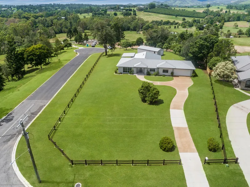 Freedom, Space, Views & Lifestyle all in One