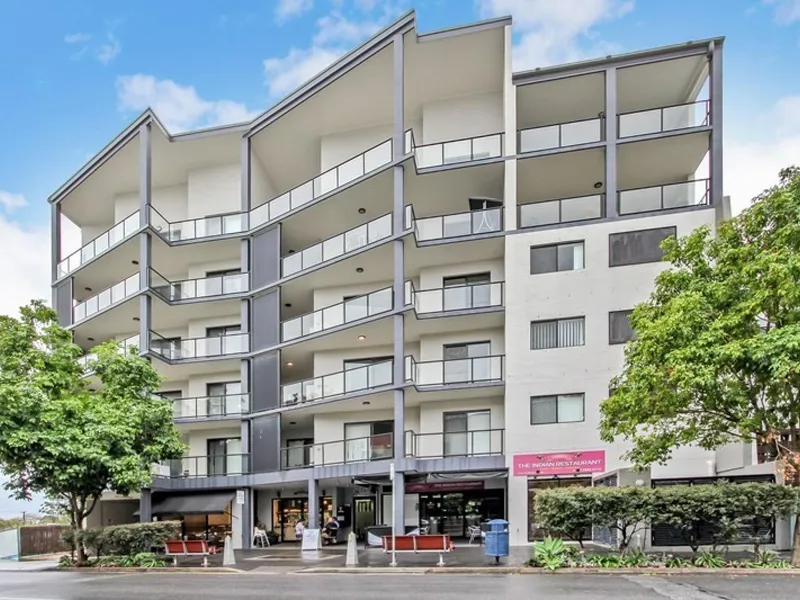 Furnished available $600pw