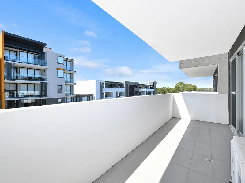 Hudson Apartment with Two Carspaces