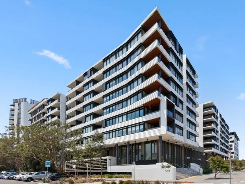 RESORT LIFESTYLE WITH CONVENIENCE