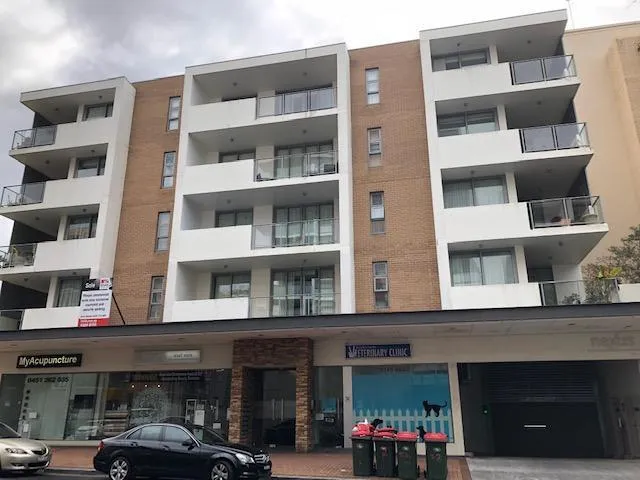 Modern Two Bedroom Apartment In the Heart of Maroubra Junction