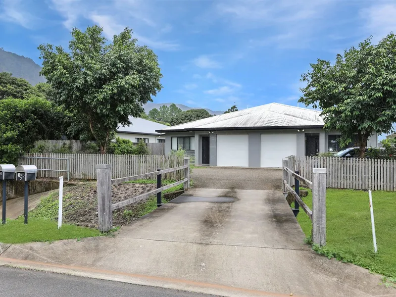 Fully Air Conditioned - Partly Furnished Half Duplex - Fenced Backyard