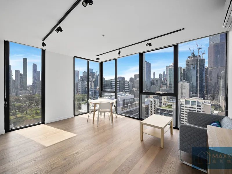 Flagstaff Garden Views and Modern Lifestyle