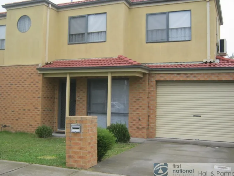 Three Bedroom Townhouse - Great Location!