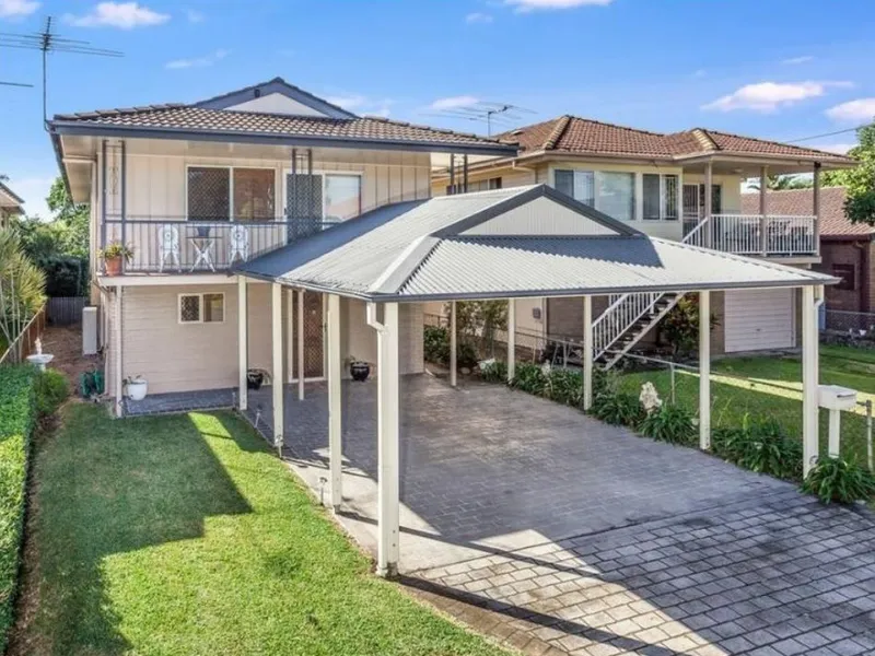 Spacious, Ducted-AirCon Home!