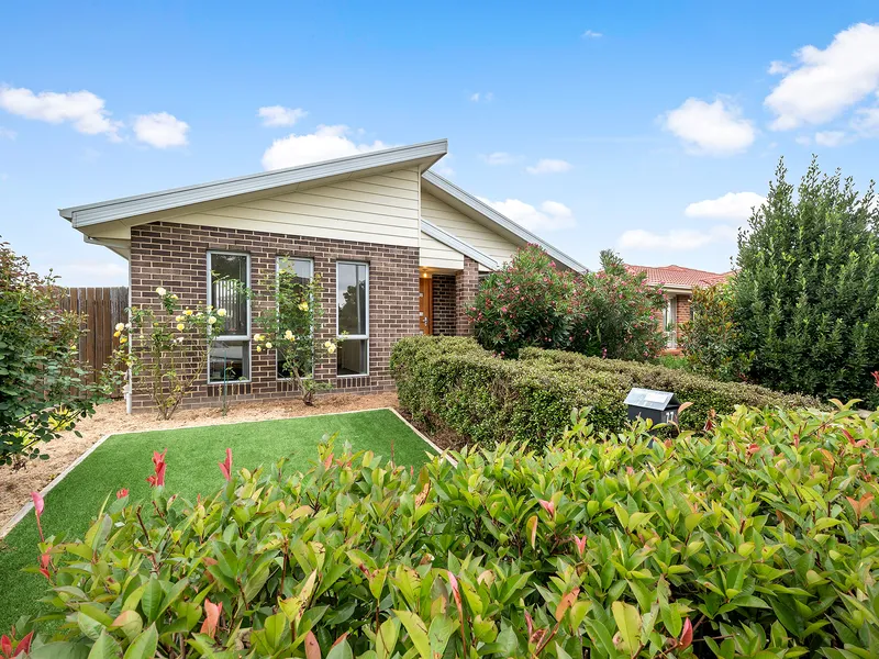 Stylish 3 Bedroom Ensuite, North-facing Living