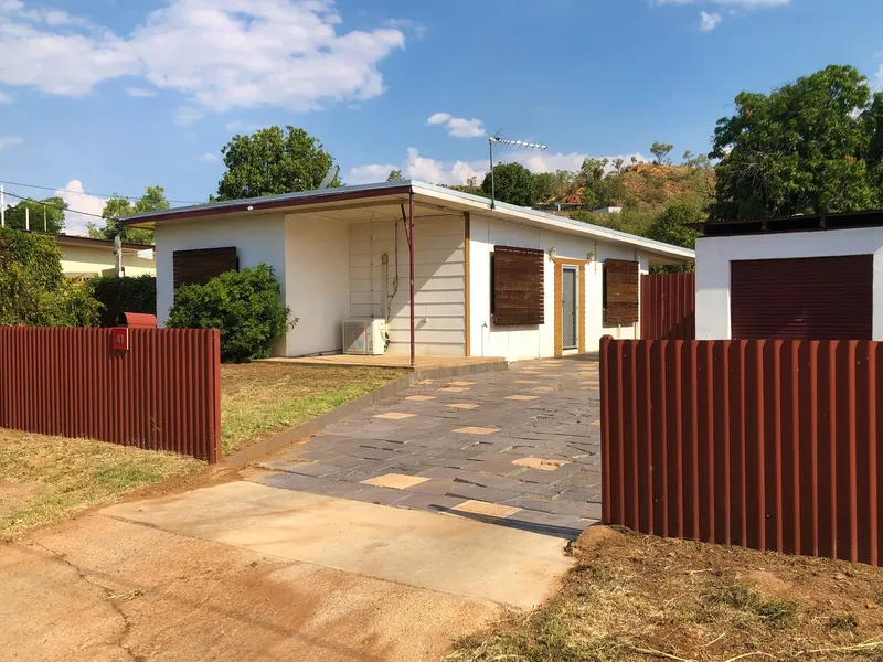 Neat and tidy 3 Bedroom living.