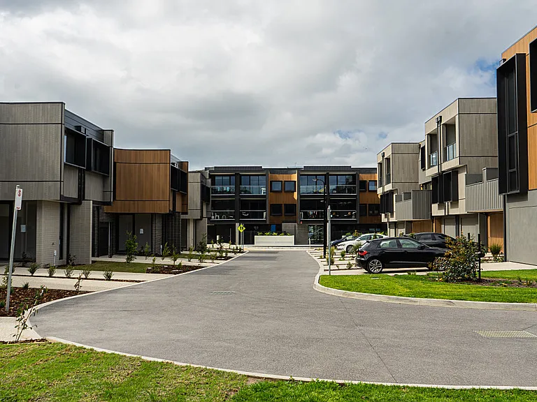 Prime Location Geelong West