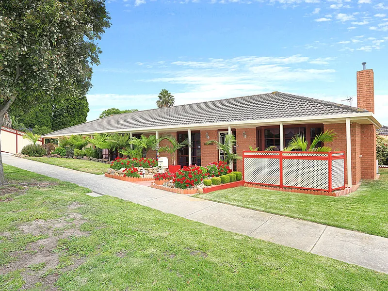 THREE BEDROOM FAMILY HOME