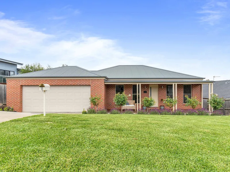 Beautiful Family Home In Popular Buninyong