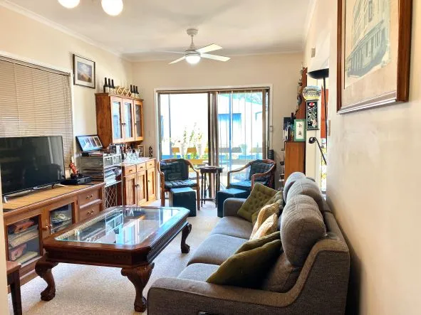 Approx. 206sqm ... 4+car space & great entertaining area