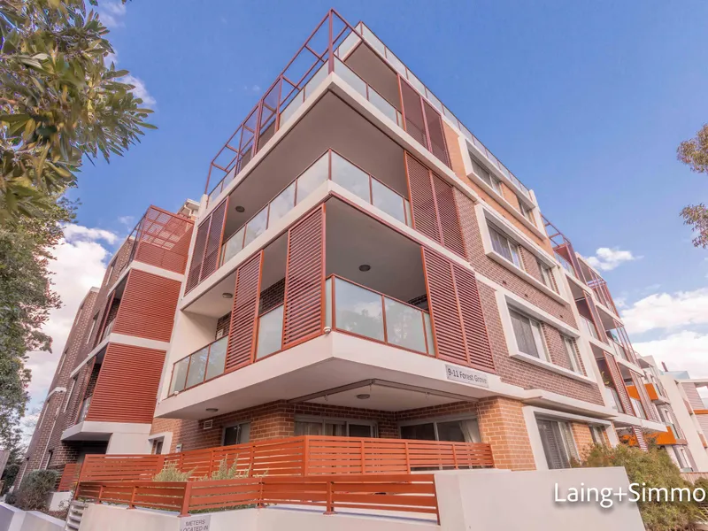1 Bedroom Studio With Private, Easy-Care Lifestyle -