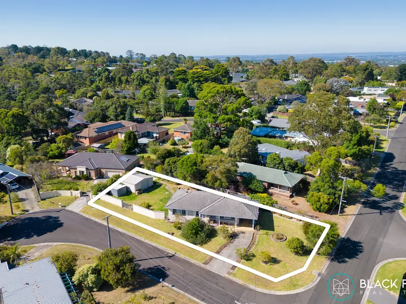Exceptional Potential in a Convenient Mt Eliza Location