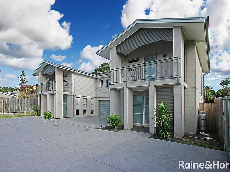 Contemporary Coastal Living