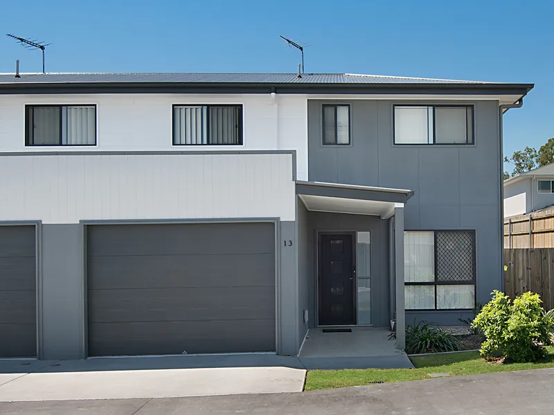 UNIT 13 - Large yard with lawn mowing included