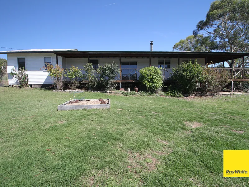 Serenity & lifestyle a stones throw from town