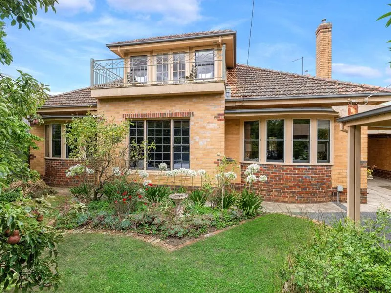 Art Deco Period Home in Central Ballarat