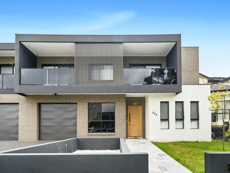 Modern 5 Bedroom Duplex