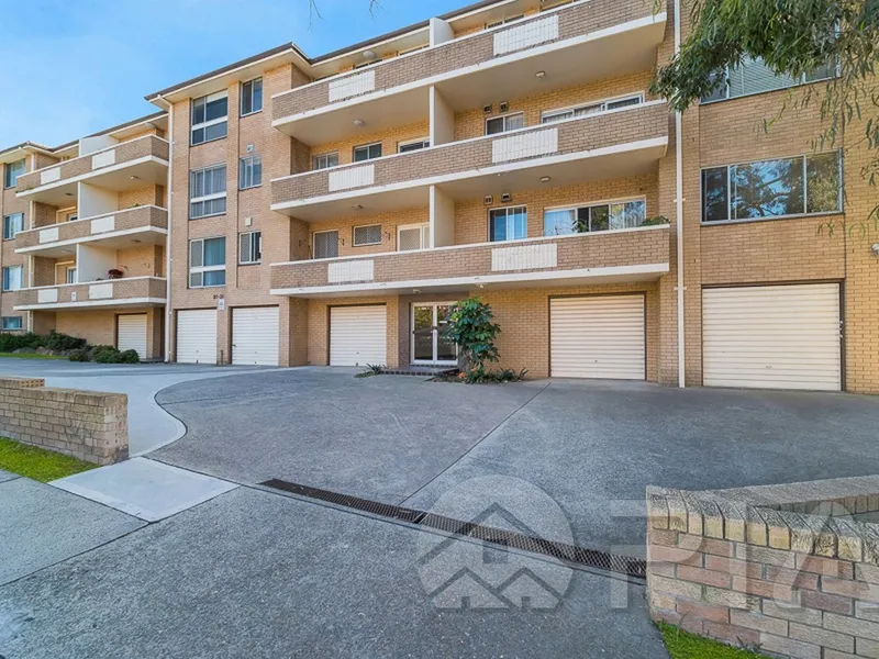 Move in to  this beautiful 2 Bedroom at Prime Location of Arncliffe now!