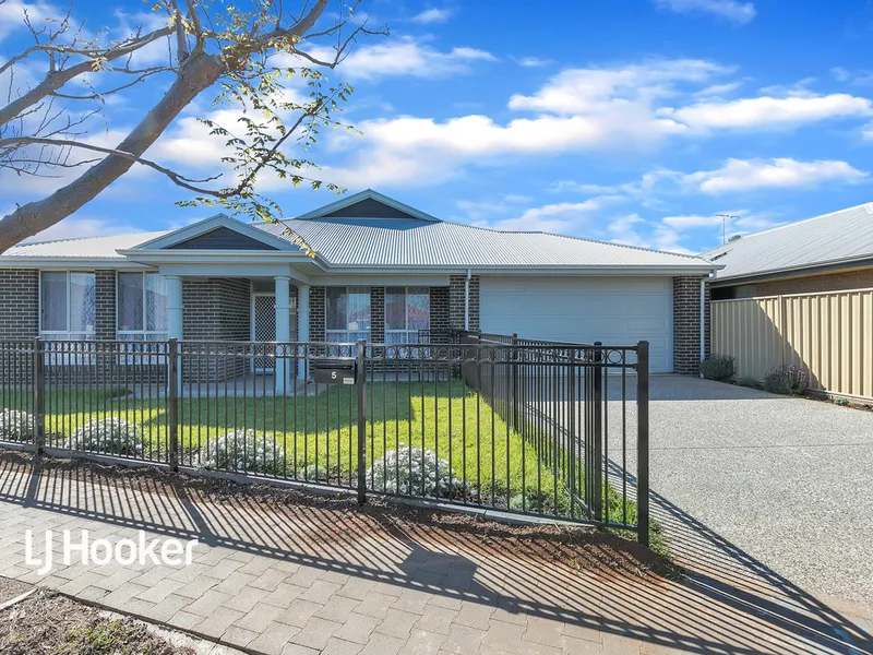 Stunning Family Home!
