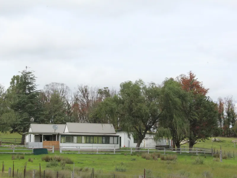 COUNTRY LIVING IN SMALL VILLAGE