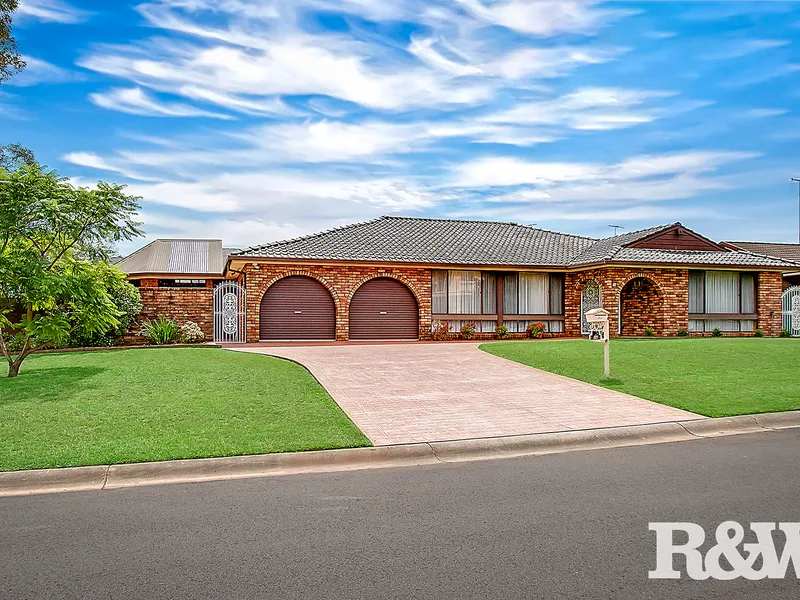 UNDER OFFER BY CHRIS SALEH