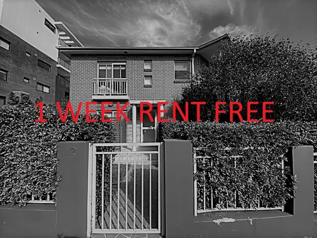 1 WEEK FREE RENT!