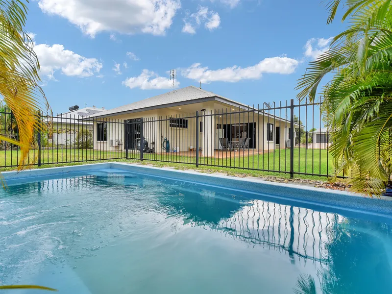 Stunning Contemporary Furnished Home in Popular Muirhead